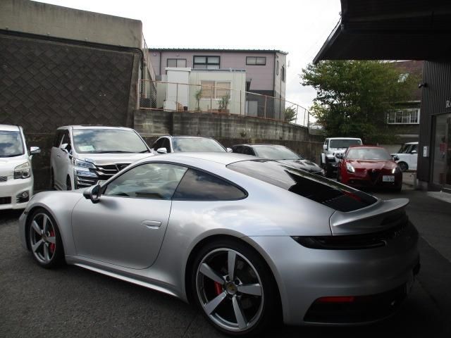 ポルシェ ９１１(クーペ) 写真2